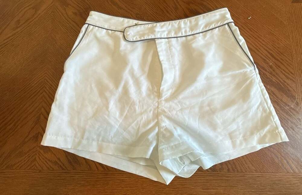 SHEIN White Satin-Look Elastic Waist Casual Shorts with Contrast Piping